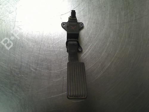Pedal Pedal PEUGEOT 107 (PM_, PN_) 1.0 (68 hp) 34689118 34689118