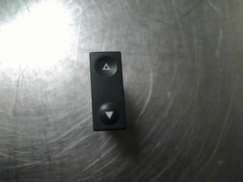 Used Switch Switch OPEL VECTRA C GTS (Z02) 1.8 (F68) (140 hp) 34685944 34685944