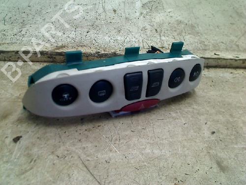 Used Climate control Climate control FIAT PUNTO (188_) 1.4 (95 hp) 34676273 34676273