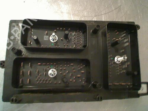 Fuse box OPEL ASTRA H (A04) 1.6 (L48) | BP34677034E1 - Image 3