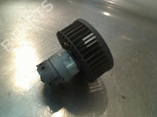 Used Heater blower motor Heater blower motor BMW 3 (E46) 318 i (118 hp) 34679008 34679008
