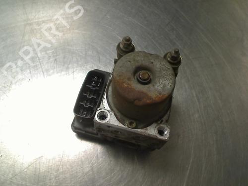 Used ABS pump ABS pump TOYOTA YARIS VERSO (_P2_) 1.3 (NCP20_, NCP22_, NCP20R, NCP22R) (86 hp) 34689944 34689944