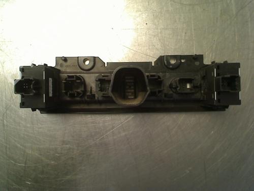 Switch FORD FOCUS II Convertible 2.0 | BP39492658I30 - Image 2