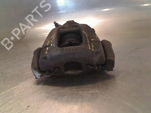 Used Right front brake caliper Right front brake caliper MINI MINI Convertible (R52) Cooper (116 hp) 34684553 34684553
