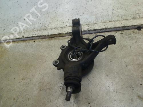 Used Right front steering knuckle Right front steering knuckle CITROËN C4 Coupe (LA_) 1.6 16V (109 hp) 34672592 34672592