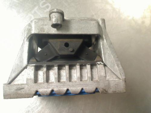 Engine mount VW GOLF V (1K1) 2.0 GTI | BP34685325M89 - Image 4