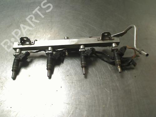 Used Injection rail Injection rail BMW 1 (E87) 118 i (129 hp) 34685910 34685910