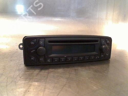 Used Radio Radio MERCEDES-BENZ C-CLASS T-Model (S203) C 200 Kompressor (203.242) (163 hp) 34680680 34680680