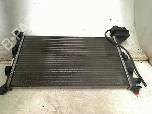 Used Water radiator Water radiator MERCEDES-BENZ A-CLASS (W168) A 160 (168.033, 168.133) (102 hp) 34659475 34659475