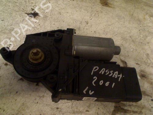 Used Front left window mechanism Front left window mechanism VW PASSAT B5.5 (3B3) 1.9 TDI (101 hp) 34674120 34674120
