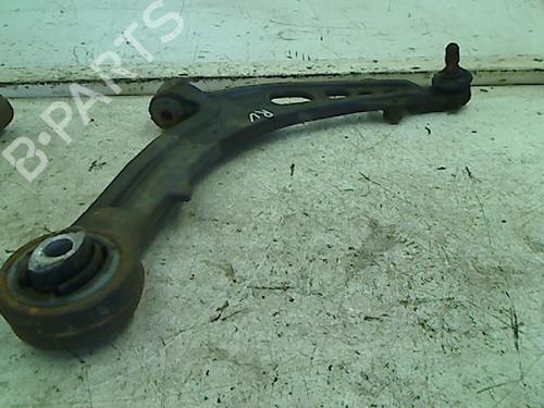 Used Right front suspension arm Right front suspension arm FIAT PUNTO (188_) 1.2 60 (188.030, .050, .130, .150, .230, .250) (60 hp) 34653112 34653112