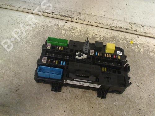 Used Fuse box Fuse box 34665349 34665349