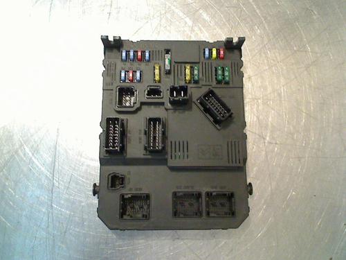 Used Fuse box Fuse box PEUGEOT 407 (6D_) 1.8 (6D6FZB) (116 hp) 34679949 34679949