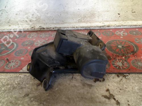 front-wiper-motor-mitsubishi-space-star-mpv-dg_a-1998-1999-2000-2001-2002-2003-2004-34661565 main image