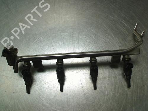Used Injection rail Injection rail AUDI TT (8N3) 1.8 T (180 hp) 34690804 34690804