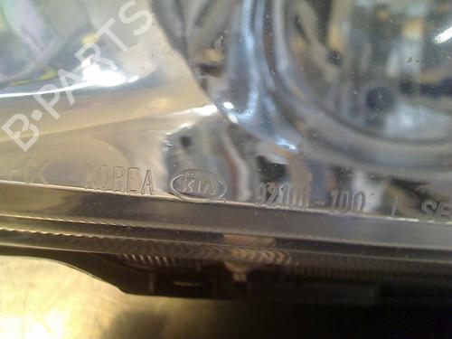 Left headlight KIA CARENS III MPV (UN) 2.0 CVVT | BP40035721C28 - Image 5