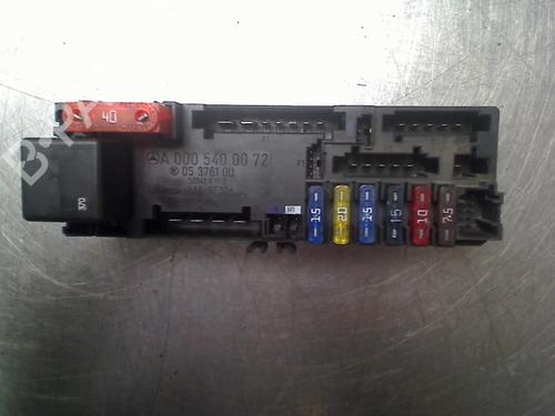 Used Fuse box Fuse box MERCEDES-BENZ E-CLASS T-Model (S210) E 320 T (210.265) (224 hp) 34688947 34688947