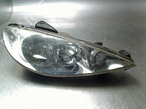 Used Right headlight Right headlight PEUGEOT 206 Hatchback (2A/C) 1.4 i (75 hp) 34690640 34690640