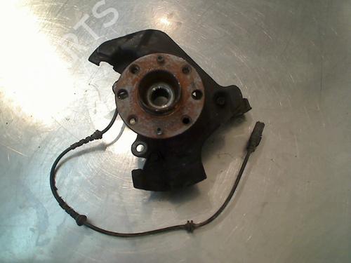 Used Left front steering knuckle Left front steering knuckle OPEL CORSA D (S07) 1.4 (L08, L68) (90 hp) 34679069 34679069
