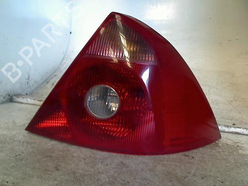 right-taillight-ford-mondeo-iii-b5y-2000-2001-2002-2003-2004-2005-2006-2007-34664208 main image