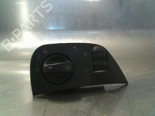 Used Headlight switch Headlight switch SEAT AROSA (6H1) 1.4 (60 hp) 34676745 34676745