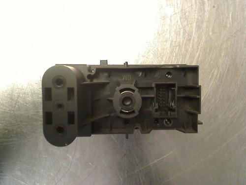 Headlight switch OPEL SIGNUM Hatchback (Z03) 1.9 CDTI (F48) | BP34691808I24 - Image 2
