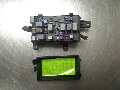 Used Fuse box Fuse box CHEVROLET AVEO / KALOS Hatchback (T250, T255) 1.2 (84 hp) 34685679 34685679
