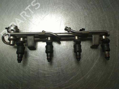 Used Injection rail Injection rail AUDI A4 B5 (8D2) 1.8 T (180 hp) 34690743 34690743