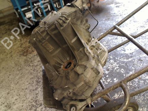 Used Gearbox Gearbox VOLVO S40 II (544) 2.0 D (136 hp) 34662025 34662025
