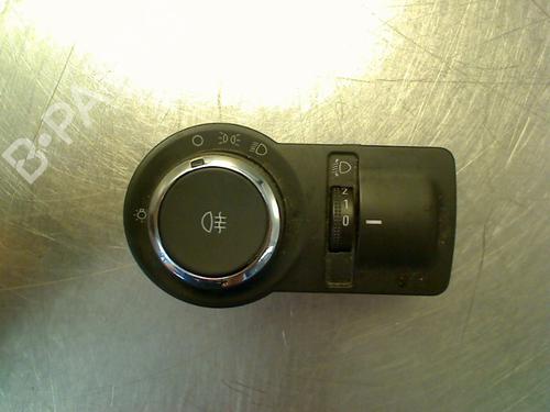 Used Headlight switch Headlight switch 37691232 37691232