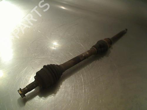 Used Right front driveshaft Right front driveshaft CITROËN C4 I (LC_) 1.6 16V (109 hp) 34677266 34677266