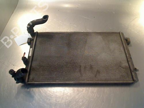 Used Water radiator Water radiator SEAT LEON (1M1) 1.4 16V (75 hp) 34681230 34681230