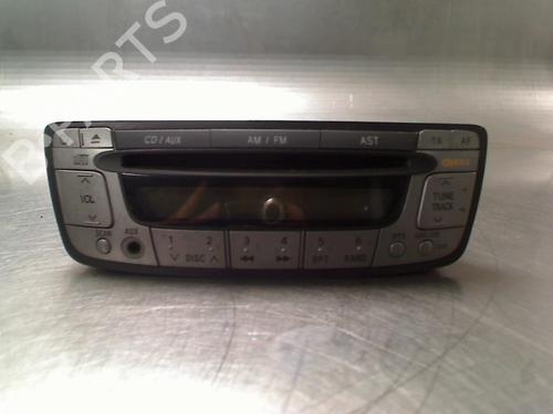 Used Radio Radio PEUGEOT 107 (PM_, PN_) 1.0 (68 hp) 34689630 34689630
