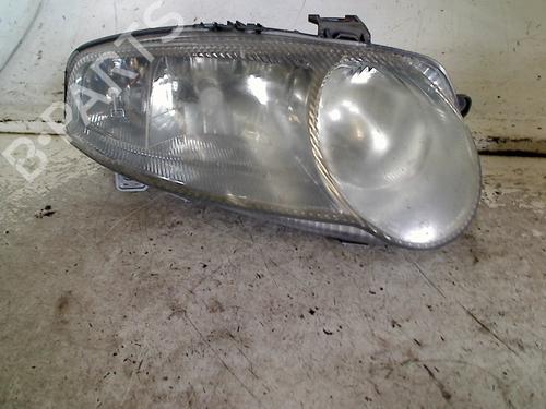 Used Right headlight Right headlight ALFA ROMEO 147 (937_) 1.6 16V T.SPARK ECO (937.AXA1A, 937.BXA1A) (105 hp) 34665368 34665368