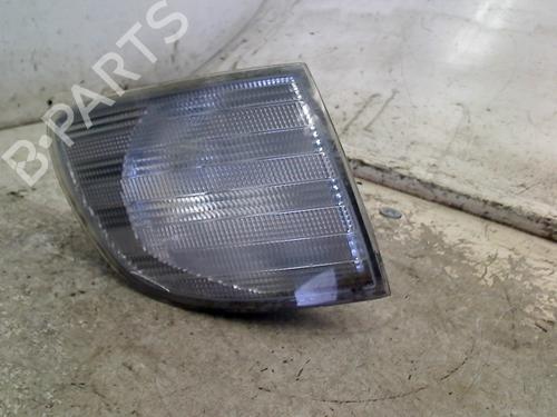 Used Right front indicator Right front indicator MERCEDES-BENZ VITO Van (W638) 108 CDI 2.2 (638.094) (82 hp) 34663801 34663801