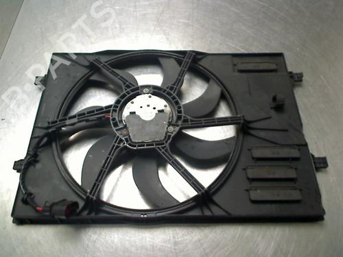 radiator-fan-skoda-octavia-iii-combi-5e5-5e6-2012-2013-2014-2015-2016-2017-2018-2019-2020-34690687 main image