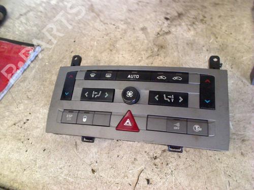 Used Climate control Climate control CITROËN C5 II (RC_) 1.6 HDi (RC8HZB) (109 hp) 34670720 34670720