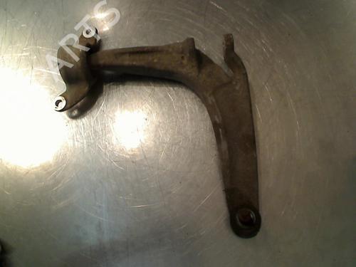 Højre fortil bærearm Højre fortil bærearm HONDA CIVIC VIII Hatchback (FN, FK) 2.2 CTDi (FK3) (140 hp) 34678771 34678771