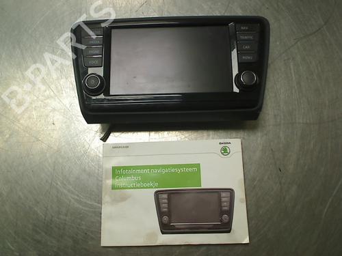 Used Radio Radio SKODA OCTAVIA III Combi (5E5, 5E6) 1.6 TDI (105 hp) 34690714 34690714
