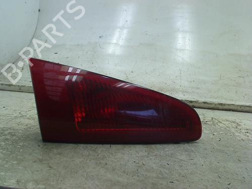 left-tailgate-light-alfa-romeo-147-937_-2000-2001-2002-2003-2004-2005-2006-2007-2008-2009-2010-34663104 main image