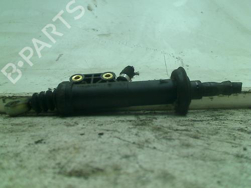 Used Clutch slave cylinder Clutch slave cylinder MERCEDES-BENZ VITO Bus (W638) 108 CDI 2.2 (638.194) (82 hp) 34651438 34651438