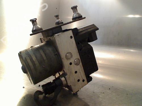 Used ABS pump ABS pump MERCEDES-BENZ SPRINTER 3-t Bus (B903) 316 CDI (903.671, 903.672, 903.673) (156 hp) 34677549 34677549