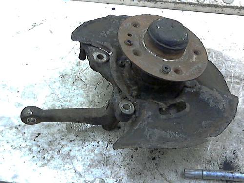 Used Left front steering knuckle Left front steering knuckle MERCEDES-BENZ 124 T-Model (S124) 230 TE Cat (124.083) (132 hp) 34653420 34653420
