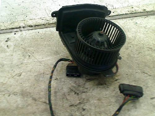 Used Heater blower motor Heater blower motor RENAULT CLIO II Hatchback Van (SB0/1/2_) 1.5 dCi (80 hp) 34654697 34654697