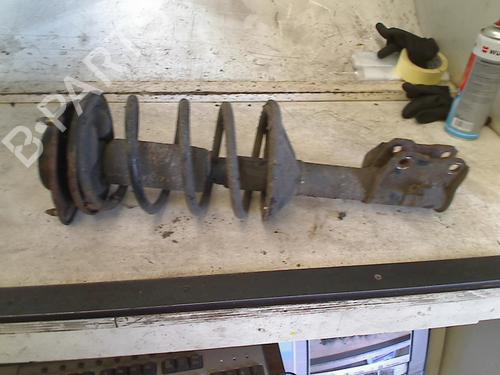 Used Right front shock absorber Right front shock absorber MITSUBISHI LANCER VI (CJ_, CP_, CK_) 1.3 12V (CK1A) (75 hp) 34658315 34658315
