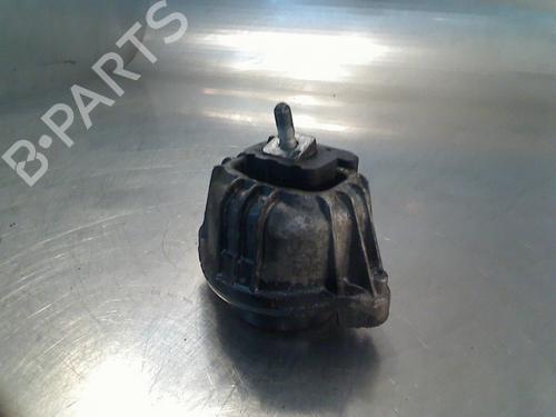 Used Engine mount Engine mount BMW 3 (E90) 318 d (122 hp) 34683183 34683183