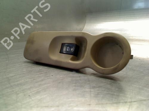Schalter für Schalter RENAULT MODUS / GRAND MODUS (F/JP0_) 1.2 (JP0C, JP0K, FP0C, FP0K, FP0P, JP0P, JP0T) (75 hp) 34688191 34688191
