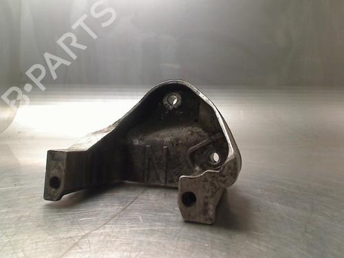 Used Engine mount Engine mount CITROËN C6 (TD_) 2.2 HDi (163 hp) 34690102 34690102