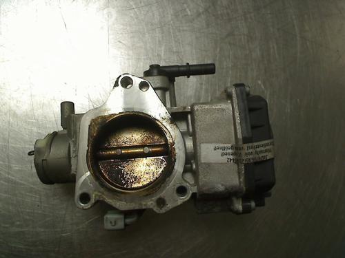 Throttle body CITROËN C5 I (DC_) 1.8 16V (DC6FZB, DC6FZE) | BP34690471M82 - Image 2