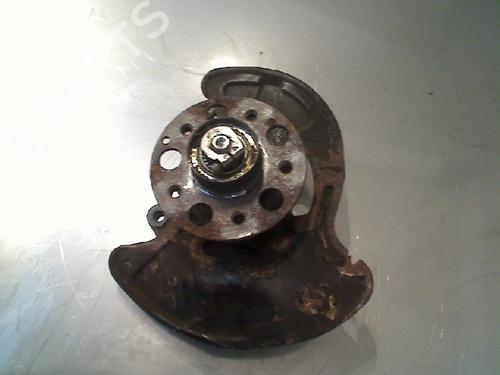 Used Right front steering knuckle Right front steering knuckle MERCEDES-BENZ C-CLASS (W203) C 220 CDI (203.006, 203.008) (143 hp) 34676497 34676497